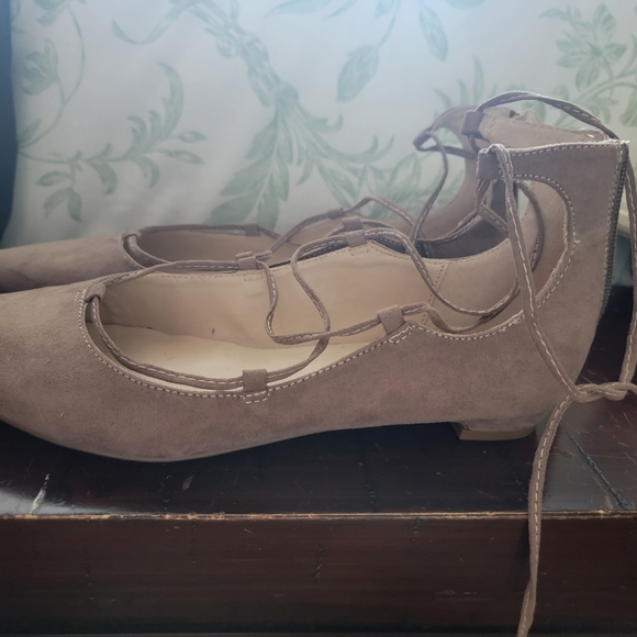 Unisa Gladiator Style Flats Lace Up Suede Size 9 - Picture 4 of 4